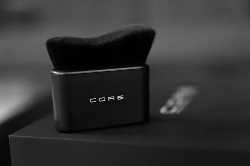 BORSTE "NECK & FACIAL BRUSH"